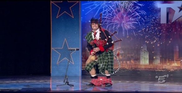 Otis Mallia - il bergamasco scozzese di Italia's got talent 2012