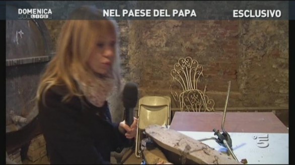 Papa Francesco a Domenica Live