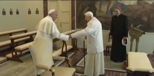 Papa Francesco e Papa Benedetto XVI, il primo incontro