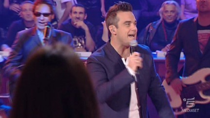 Robbie Williams ad Amici