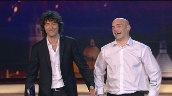 Roberto Carlisi, ballerino imitatore di Carrà e Cuccarini, a Italia s Got Talent 2013