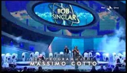 Sanremo 2010 quarta serata- Tony Maiello vince la Nuova Generazione. Eliminati Moro e Ruggeri