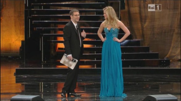 Sanremo 2013, Bar Refaeli bellissima all Ariston