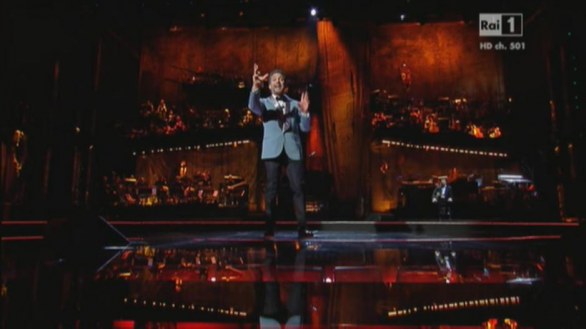 Sanremo 2013, Beppe Fiorello canta Modugno