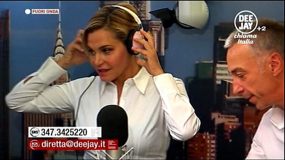 Simona Ventura a Radio Deejay