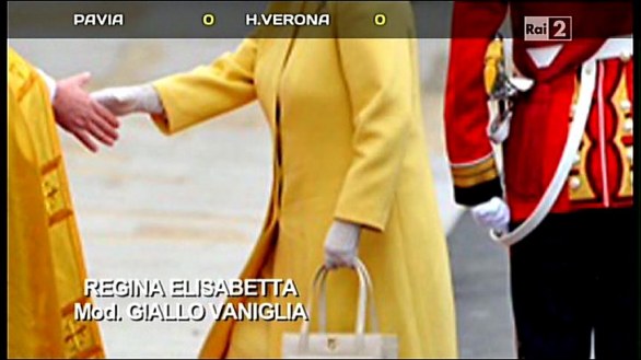 Simona Ventura vs Regina Elisabetta a Quelli che il calcio