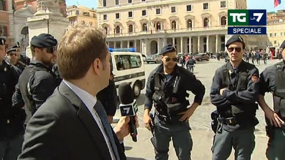 Spari a Palazzo Chigi, le dirette tv