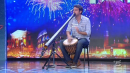 Stefano Bruni suona il didgeridoo a Italia's got talent