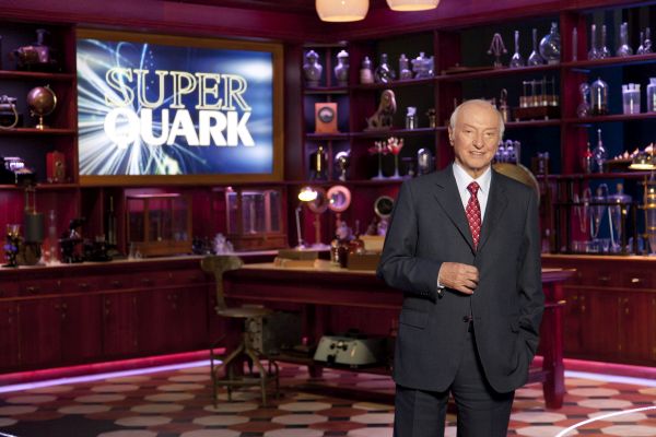 SuperQuark torna su Rai1: cambiano studio e scenografia