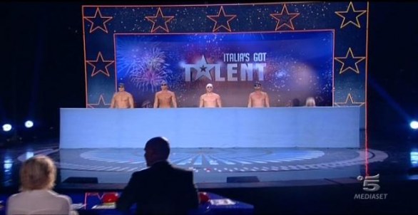 Syncro Beach Boys - gli animatori sincronizzati di Italia's got talent