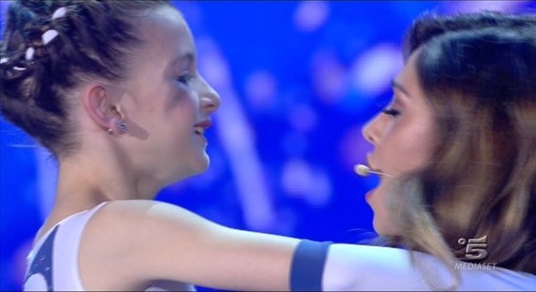 Syria Luongo - la piccola artista di strada di Italia's got talent 2012