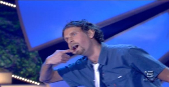 Terenzio Traisci, il comico fantasista di Italia's got talent