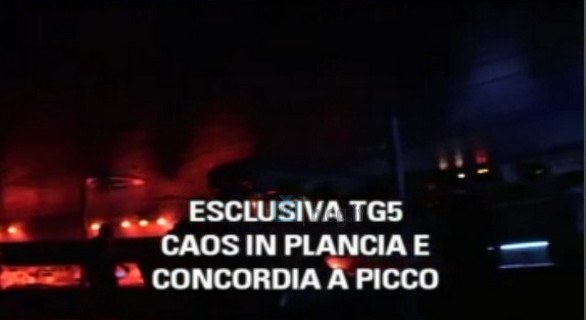 Tg5 - Concordia, le immagini del filmato shock