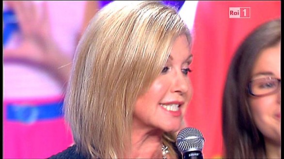 Ti lascio una canzone 24 settembre 2011 con Olivia Newton John