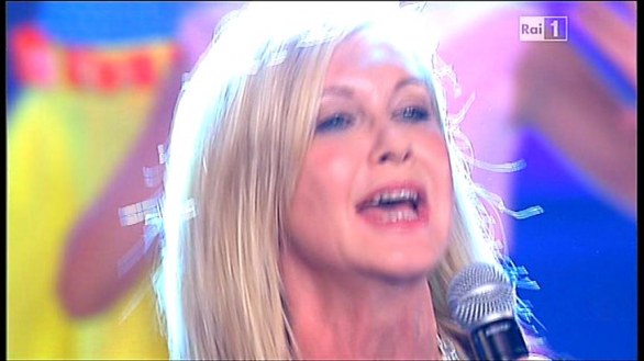 Ti lascio una canzone 24 settembre 2011 con Olivia Newton John