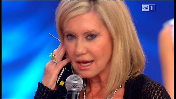 Ti lascio una canzone 24 settembre 2011 con Olivia Newton John