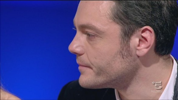 Tiziano Ferro a C\'è Posta per Te 11 novembre 2012