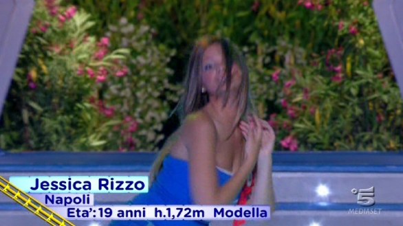 Veline 2012 - Jessica Rizzo vince la puntata del 9 agosto