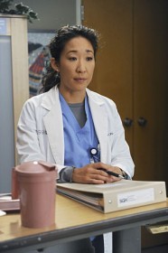 Sandra Oh