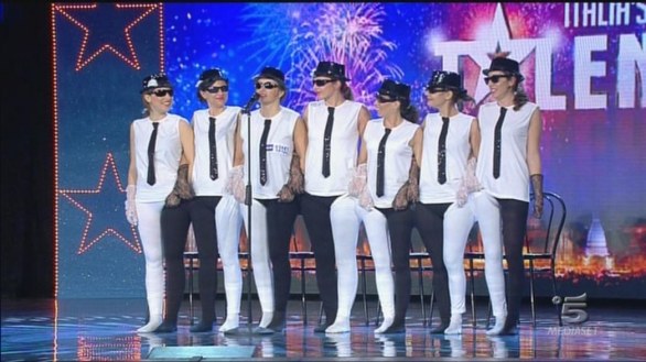 Women Black and White, mamme ballerine a Italia s Got Talent 2013