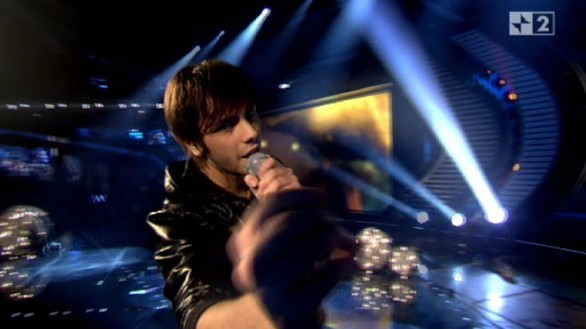 X Factor 4 - Davide Mogavero canta Pride - in the name of Love degli U2